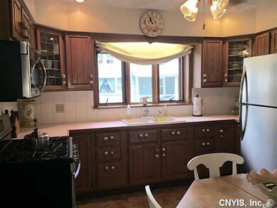 Kitchen Oak kitchen with Mackenzie child s Knobs
