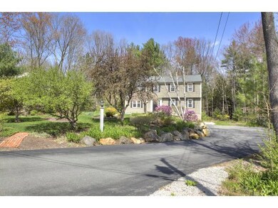 40 Old Sawmill Rd, Bedford, NH 03110 - photo 2