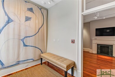 31 E Jones St unit 3rd Level, Savannah, GA 31401 - photo 4