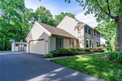 5281 Hanover Dr, Allentown, PA 18106 - photo 3