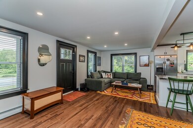 143 West St, Easthampton, MA 01027 - photo 5