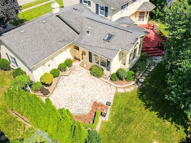 1809 79th St, Windsor Heights, IA 50324 - photo 3