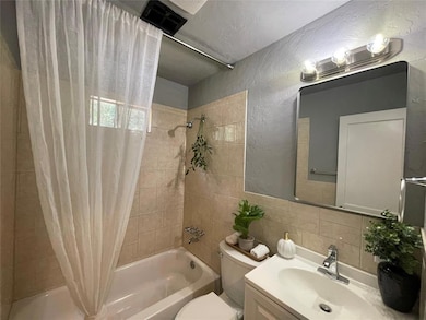 608 W Rickenbacker Dr, Oklahoma City, OK 73110 - photo 5