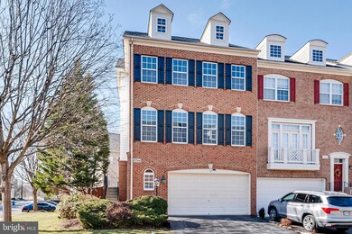 12566 Royal Wolf Place, Fairfax, VA 22030 - photo 3