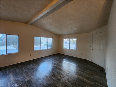 1250 N Kirby St unit 127, Hemet, CA 92545 - photo 5