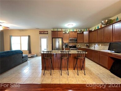 1453 Winter Dr, Statesville, NC 28677 - photo 5