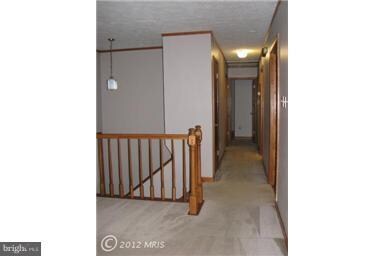 103 Cloverhill Ct, Locust Grove, VA 22508 - photo 2