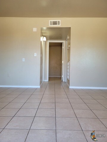 590 El Centro Ave unit 1, El Centro, CA 92243 - photo 3