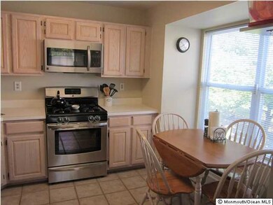 87 Heron Ct unit 87, Manalapan, NJ 07726 - photo 6