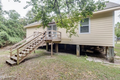 321 Necaise St, Waveland, MS 39576 - photo 6