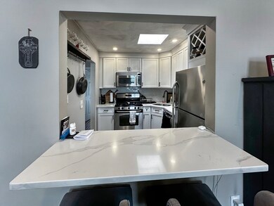 183 W 8th St unit 3, Boston, MA 02127 - photo 3