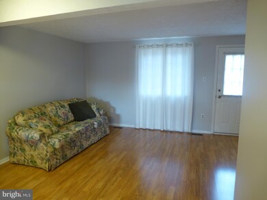 6023 Rowanberry Dr, Elkridge, MD 21075 - photo 7