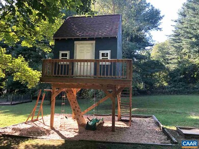 2641 Warwick Place, Earlysville, VA 22936 - photo 4