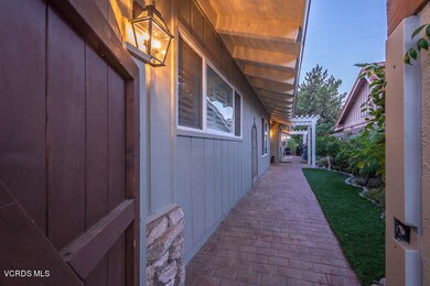 4034 Whitesail Cir Westlake-small-002-35