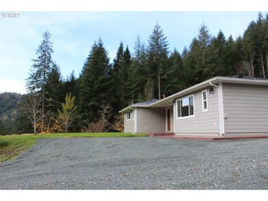 16855 Oregon 42, Myrtle Point, OR 97458 - photo 3