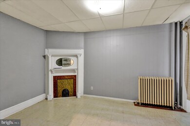 716 N 6th St, Reading, PA 19601 - photo 6