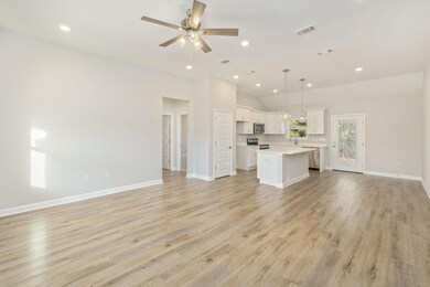 6-web-or-mls-6474 Burleson Blvd-02 - Cop