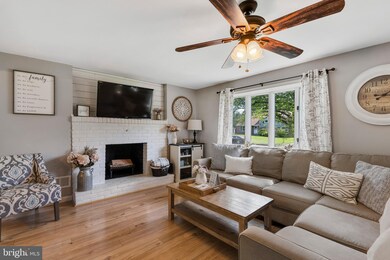 2837 Diamond St, Hatfield, PA 19440 - photo 7