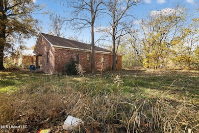 421 Lincoln Place, Clarksdale, MS 38614 - photo 4