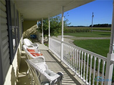 19389 Pemberville Rd, Pemberville, OH 43450 - photo 3