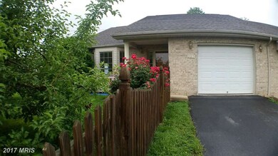 223 Miller Dr, Strasburg, VA 22657 - photo 2