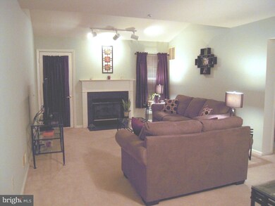 2108 Waters Edge Dr unit 2108, Newark, DE 19702 - photo 3