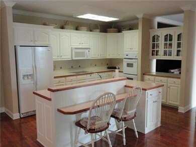 111 Megan Cir, Shelbyville, TN 37160 - photo 3