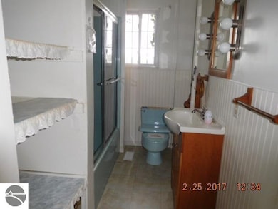 4248 W Lakeside Dr, West Branch, MI 48661 - photo 7