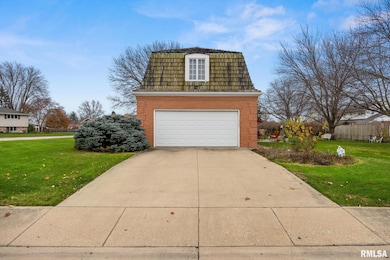 301 S Baltimore Ave, Morton, IL 61550 - photo 7