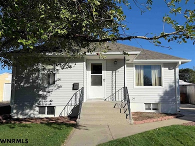 1609 Avenue I, Scottsbluff, NE 69361 - photo 3