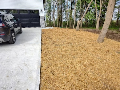 1337 Lake Vue Dr, Roaming Shores, OH 44085 - photo 3