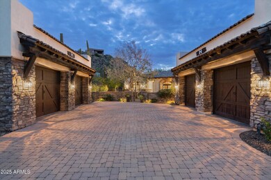 01-6102 E Sage Dr (1 of 87)
