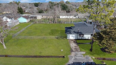 5905 Patridge Dr, Pearland, TX 77584 - photo 2