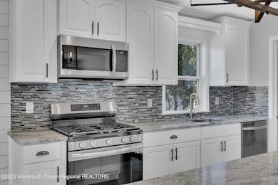 200 Gladstone St, Toms River, NJ 08757 - photo 3