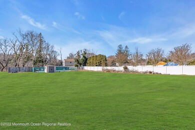 20 Johnston St, Oakhurst, NJ 07755 - photo 4