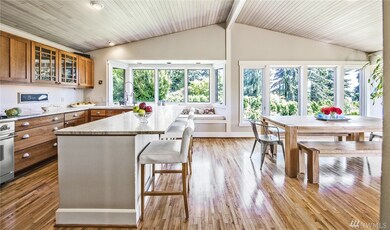 9436 SE 52nd St, Mercer Island, WA 98040 - photo 4