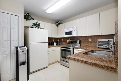 720 SW 106th Ave unit 2004, Pembroke Pines, FL 33025 - photo 7