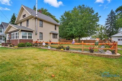 859 Wright Ave, Toledo, OH 43609 - photo 2