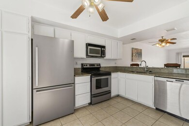 69575 Huerta Ct, Rancho Mirage, CA 92270 - photo 2