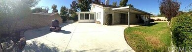 1370 N Laurel Ave, Upland, CA 91786 - photo 4