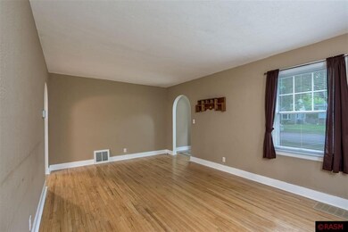 1616 N 2nd St, Mankato, MN 56001 - photo 4