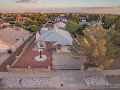 15314 Northport Ct, Horizon City, TX 79928 - photo 2