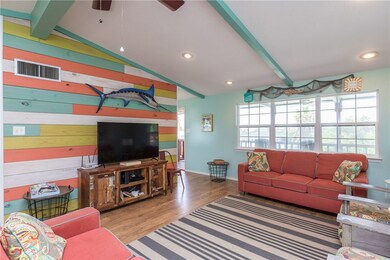 Upstairs living room, beautifully appointed!