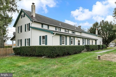 355 Gum Tree Rd, Coatesville, PA 19320 - photo 2