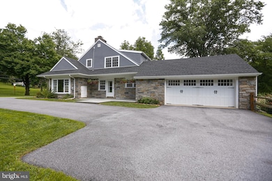 3924 Darby Rd, Bryn Mawr, PA 19010 - photo 4