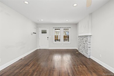 16811 Stoepel St, Detroit, MI 48221 - photo 6