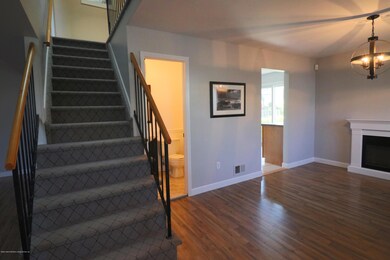 7 Franklin Ln unit A, Staten Island, NY 10306 - photo 2
