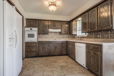 3112 S Rankin St, Edmond, OK 73013 - photo 6