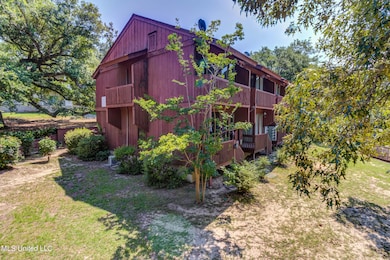 229 Lakeside Villa (25)