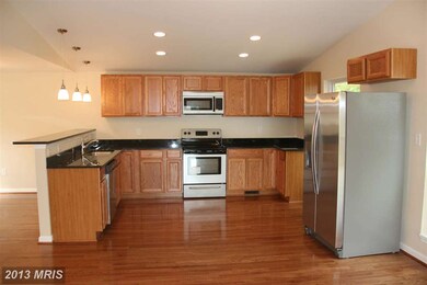 9093 Gold Amber Garth, Columbia, MD 21045 - photo 3